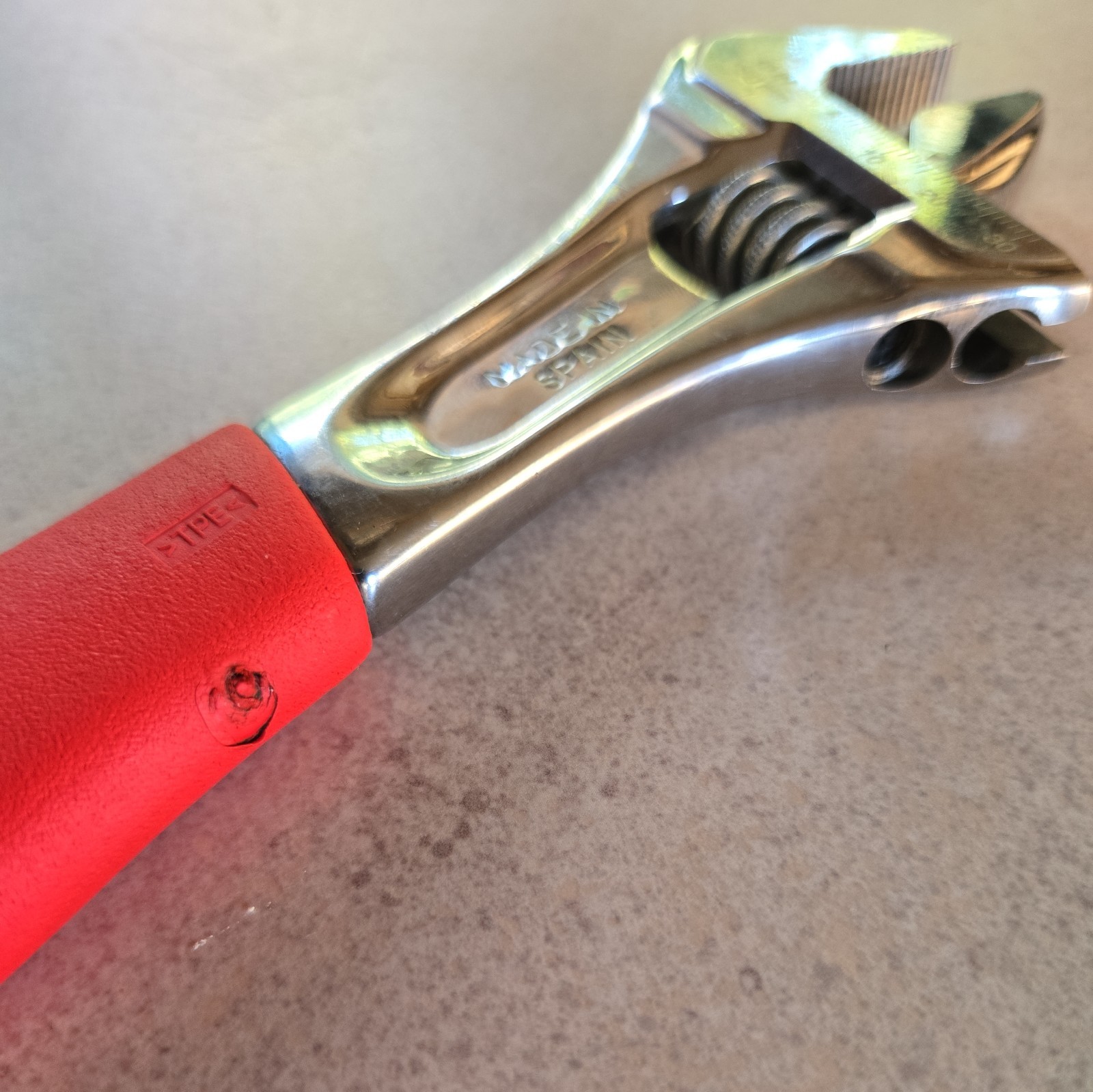 SNAP ON Tools 10″ Adjustable Wrench Crescent FADH10B Made in Spain