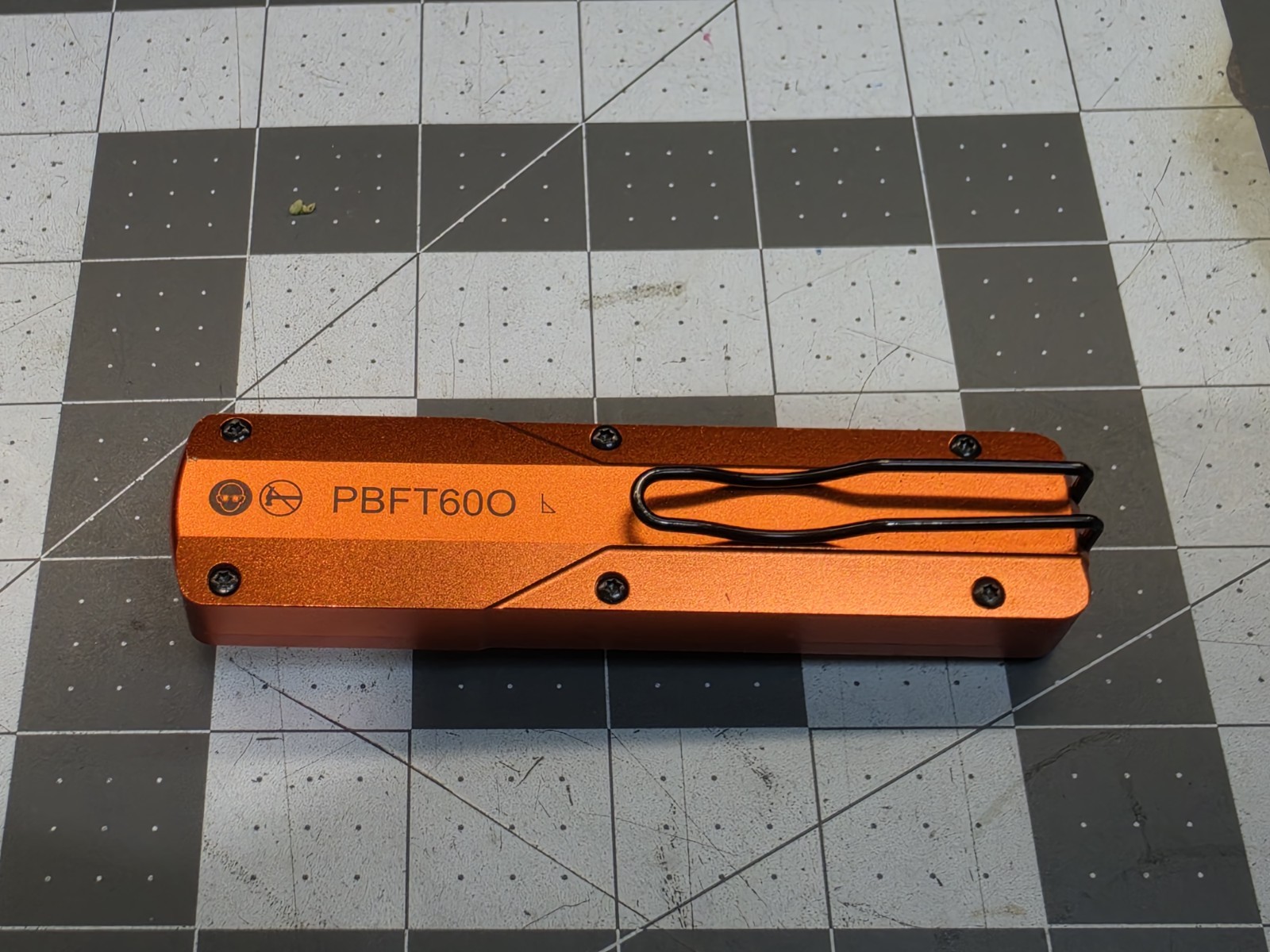 Snap On Out The Front OTF Retractable Prybar PBFT60O Orange With Belt Clip