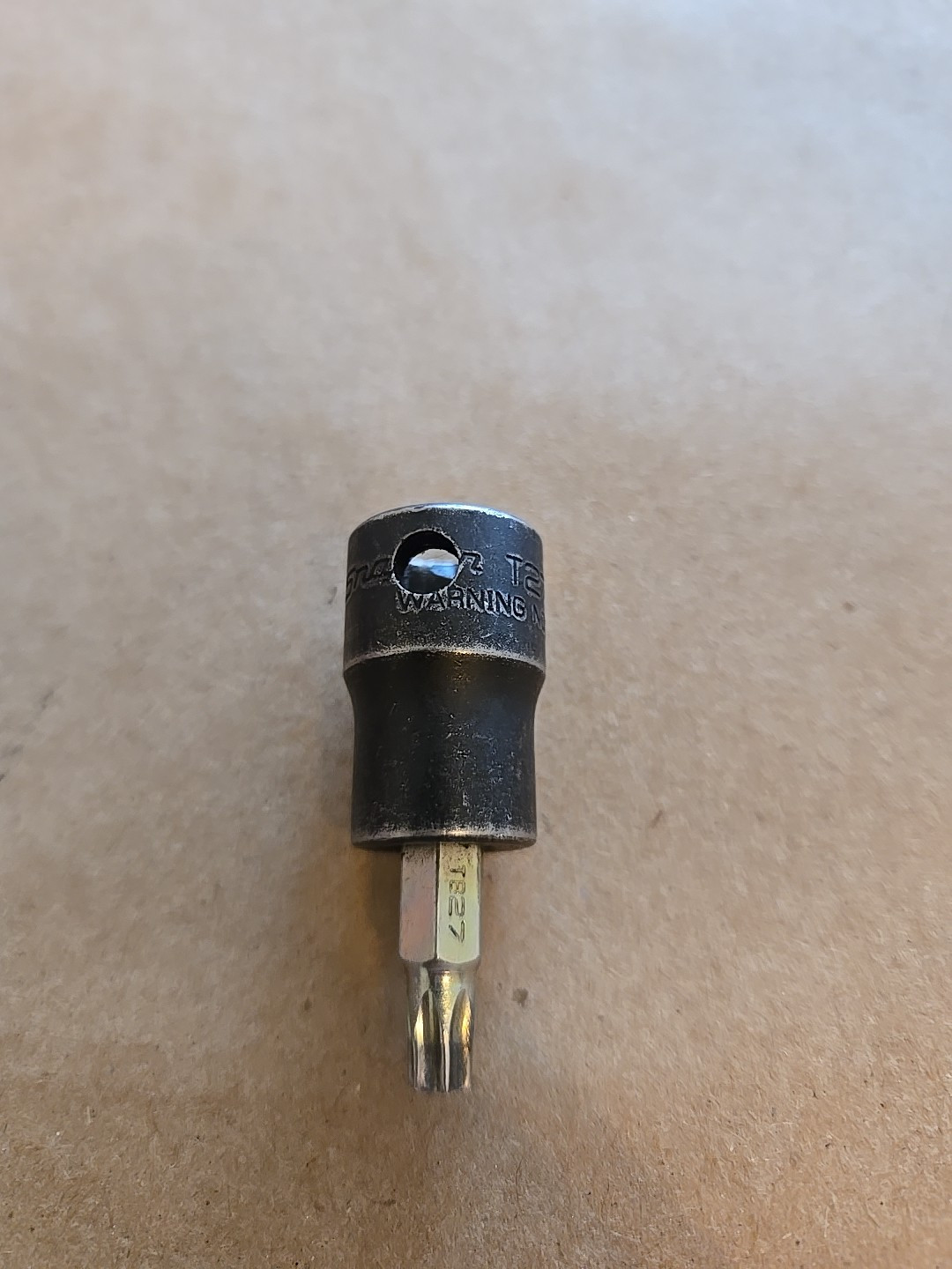 Snap On 3/8″ Drive T27 Non Impact Pinless Power Torx Bit Driver Socket PFTX27E