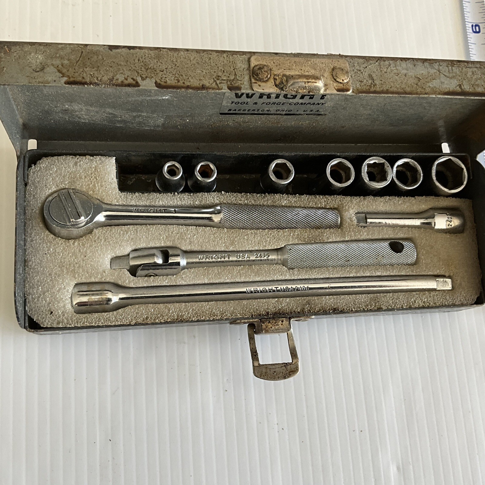 Wright 11 Piece 1/4″ Drive Socket Set w/ 2400 Ratchet w/ 6Pt. Sockets Metal Case