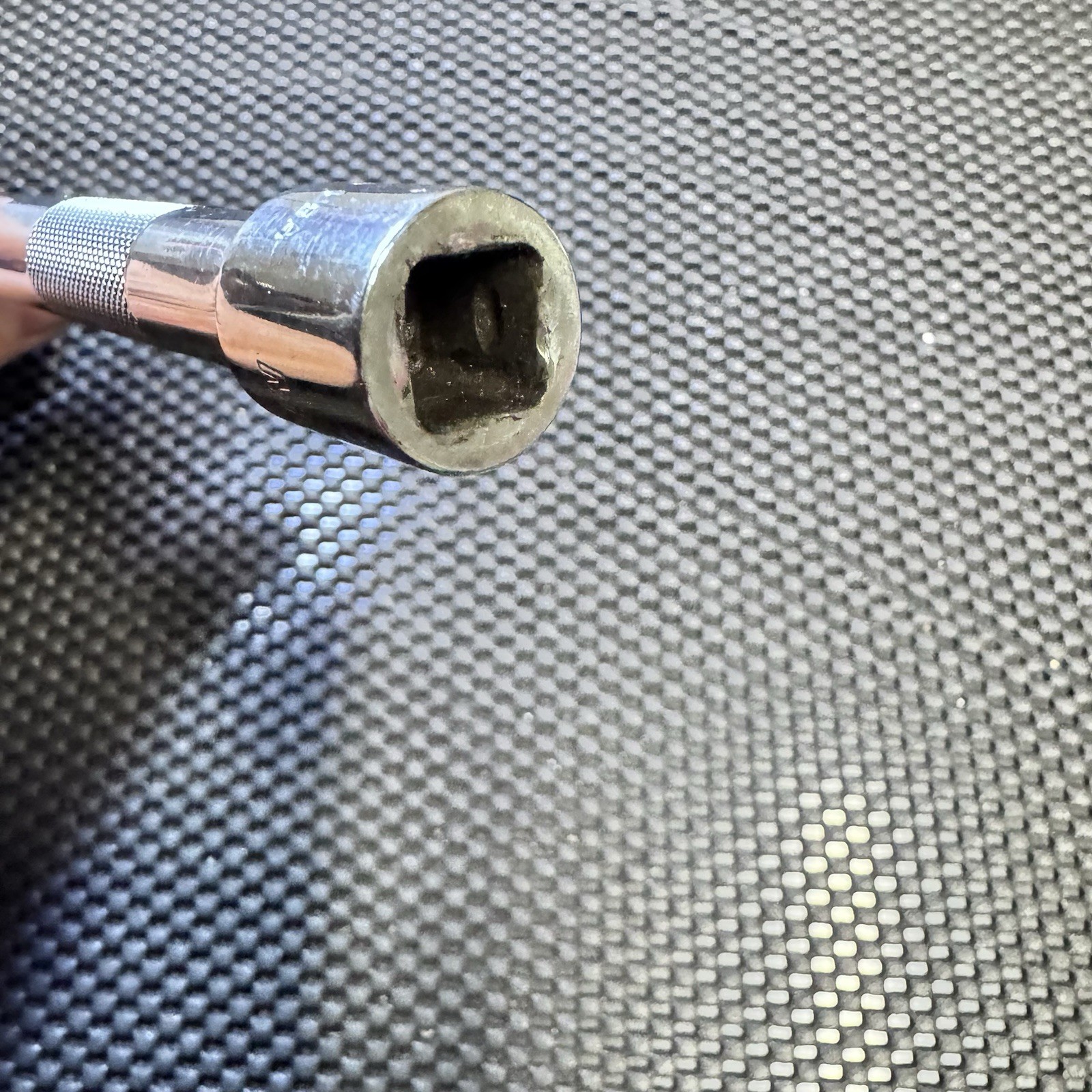 Matco Tools 12″ Locking Socket Extension 3/8″ Drive Knurled BX12KLA USA