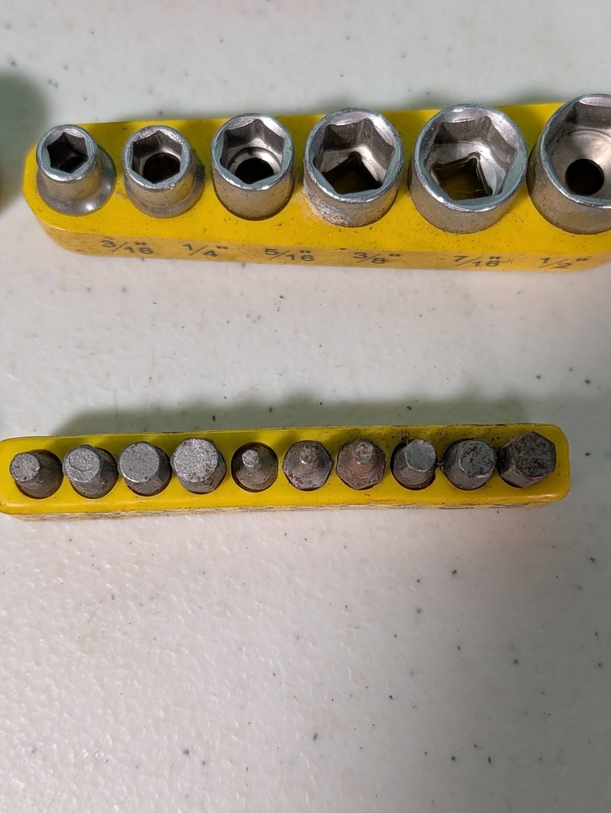 1/4″ Drive 6 Point Socket Set Metric & Standard & Other Misc Bits