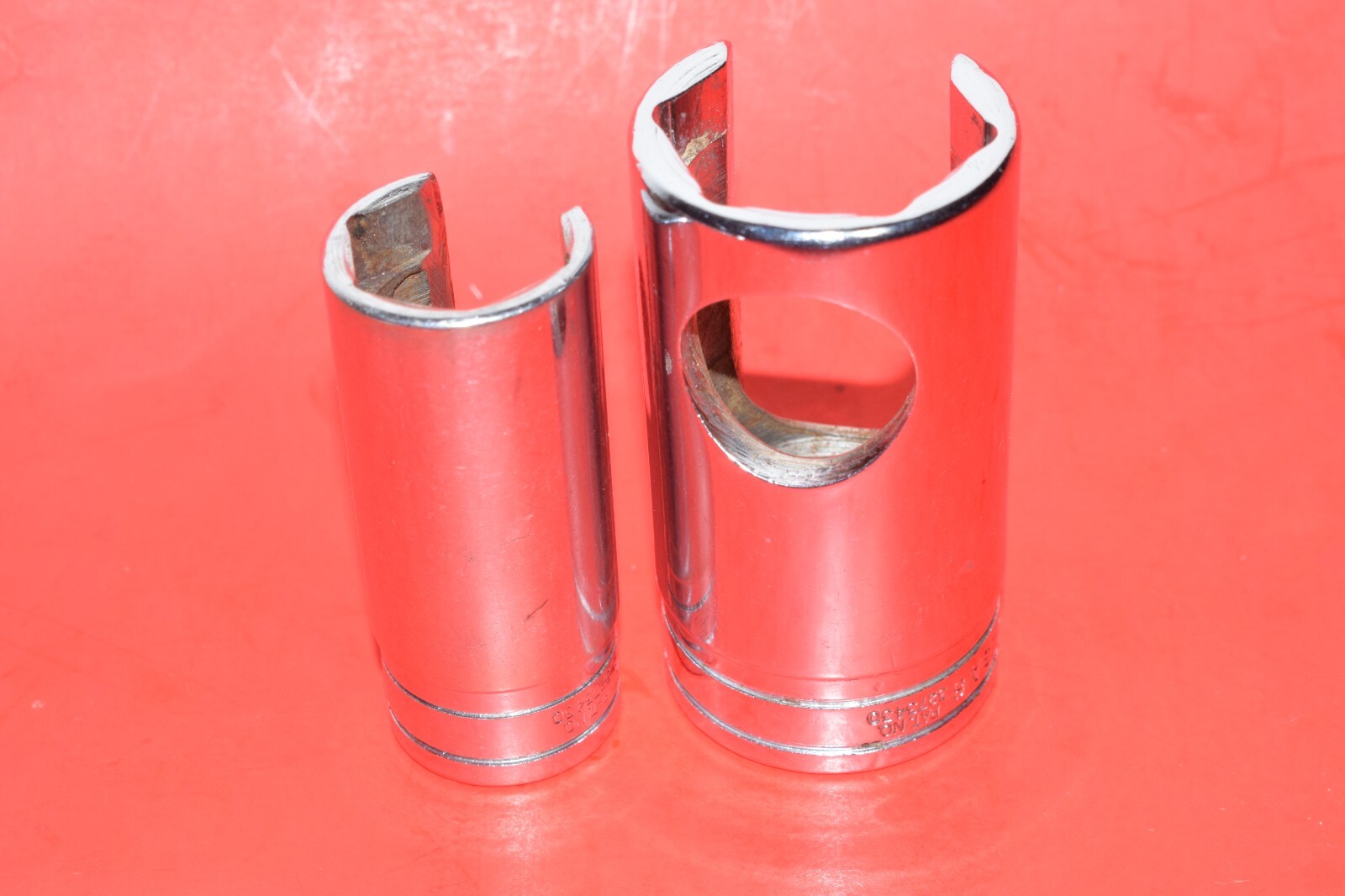 Snap-On 1/2″ Drive 2pc 7/8″ & 1-1/4″ Deep Thermal Vacuum Switch Socket Set S984