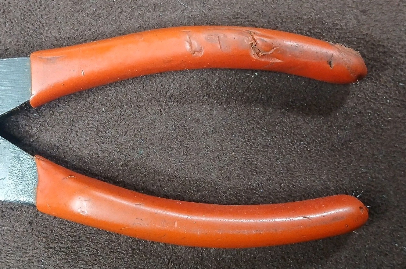 Vintage SNAP-ON 46CP Slip Joint Pliers Red Grips, 6.5″, Made In The U.S.A.