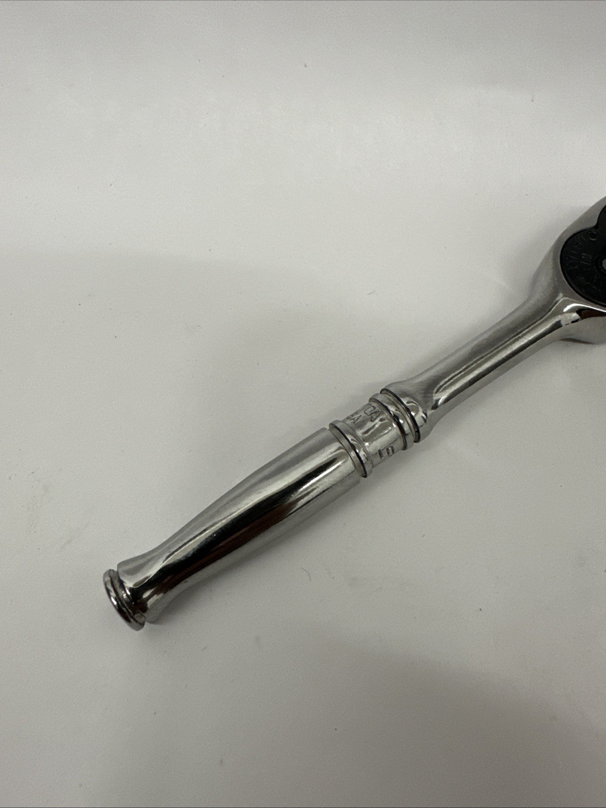 SNAP-ON TOOLS 3/8 DRIVE COMPACT HEAD RATCHET 4-3/8 INCHES LONG FM70A