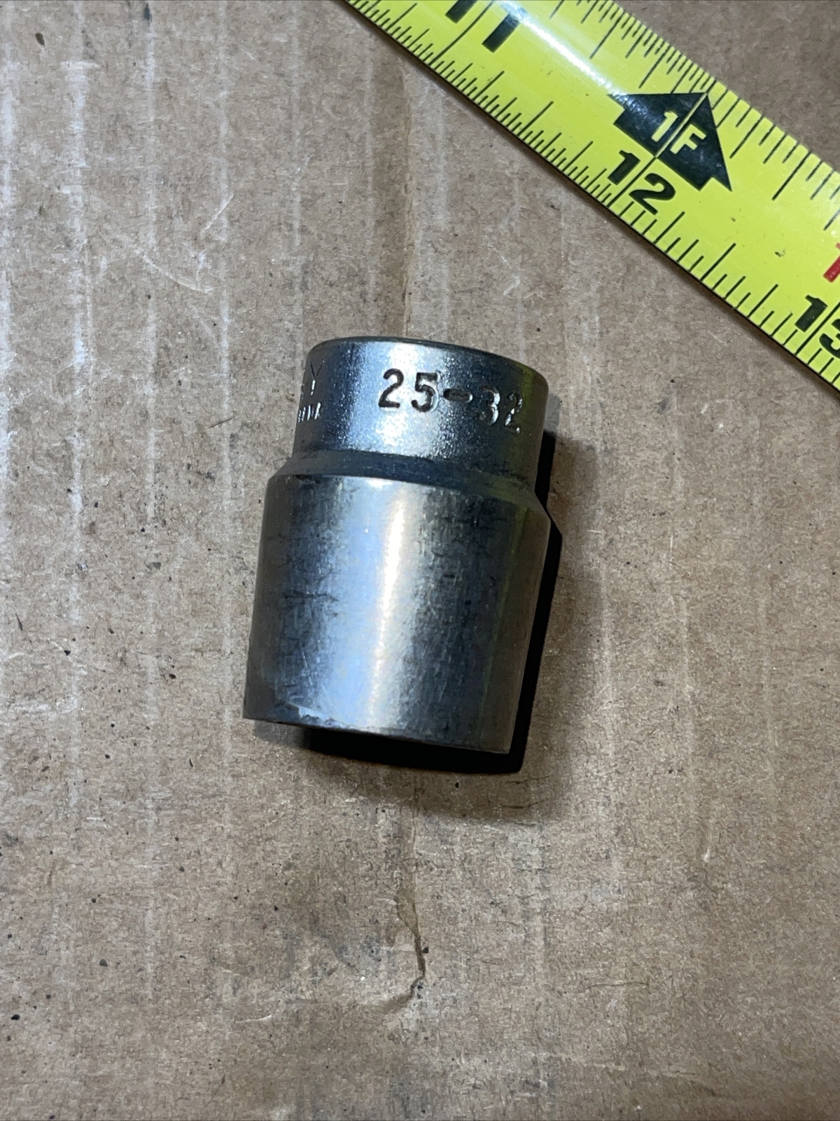 Gray Canada D425 25/32 In SAE 1/2” Drive 12 Point Socket Vintage
