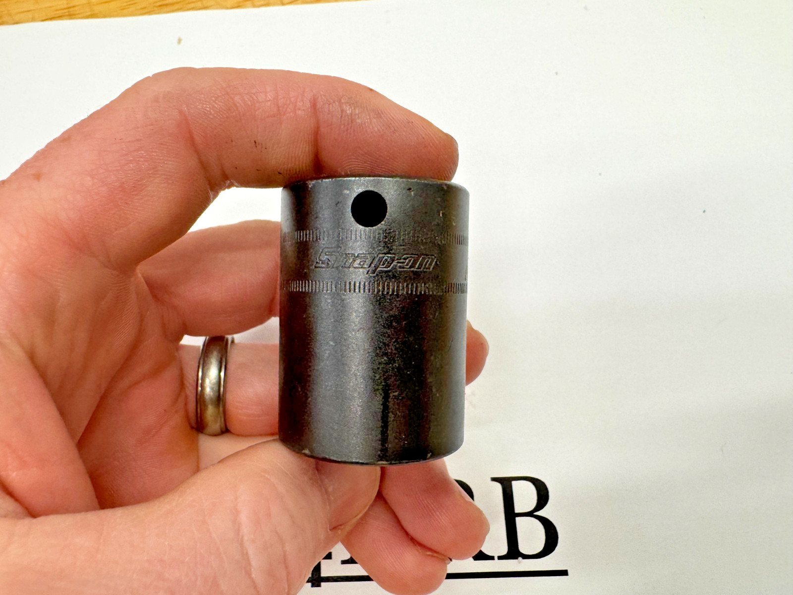 Snap-on Tools USA NEW 3/8″ Drive 24mm Metric 6pt Semi-Deep IMPACT Socket IMFMS24