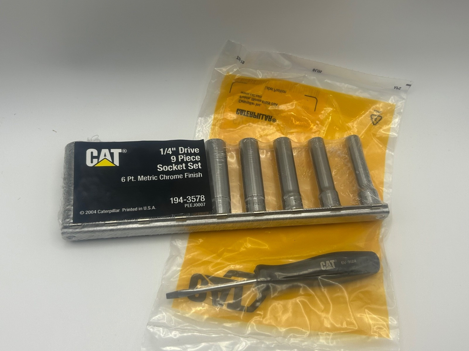 Caterpillar USA Cat 1/4” Drive Metric Socket Set 6 Point Deep 194-3578 + Bonus