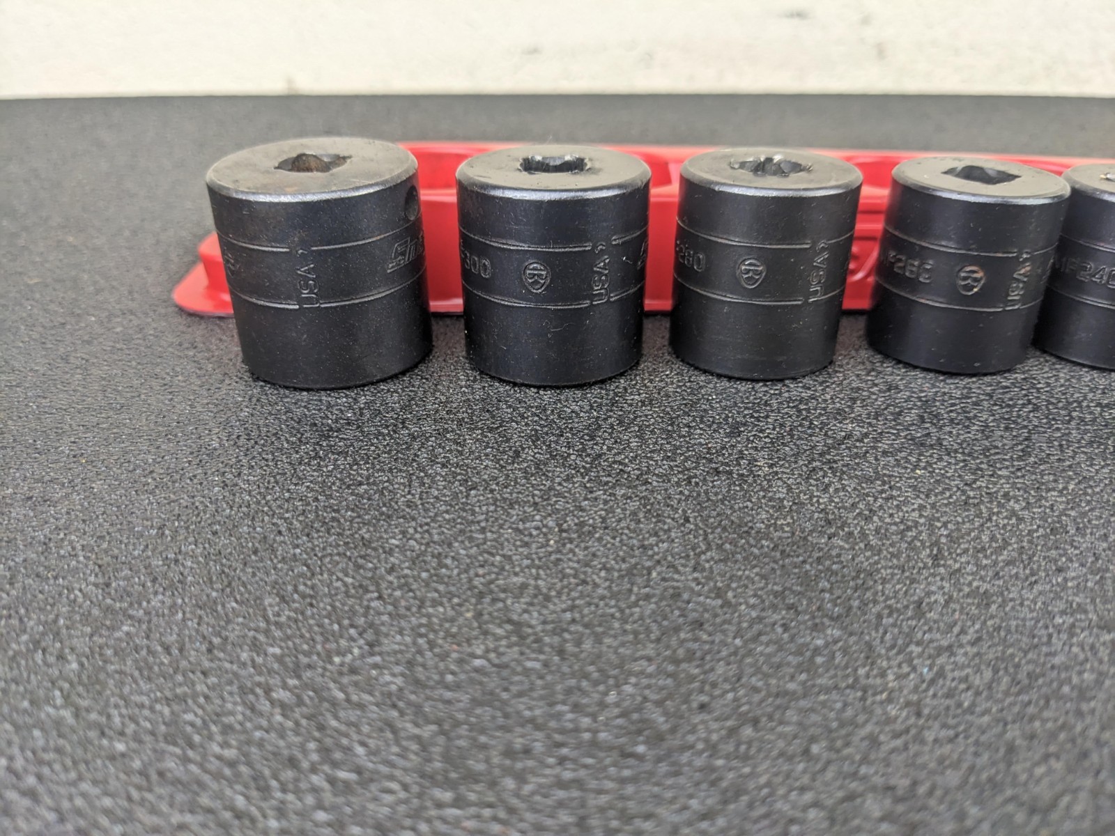 #bm391 Snap On Tools 12 Piece SAE Short 3/8 Impact Sockets Shallow Sockets