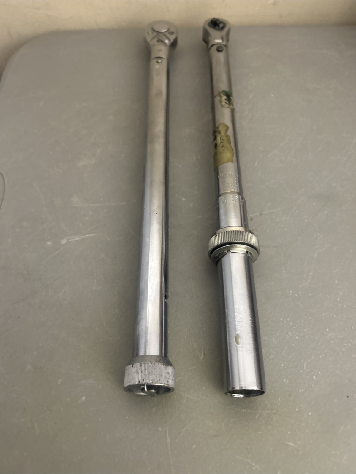 2 Torque Wrenches 1/2” And 3/8” Unknown Brand/ For Parts Or Repair