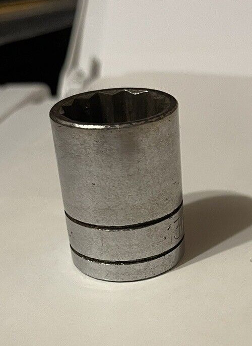 SK 13/16″ 1/2″ Drive 12 Point 13/16 In. Shallow SAE Socket 40126 USA