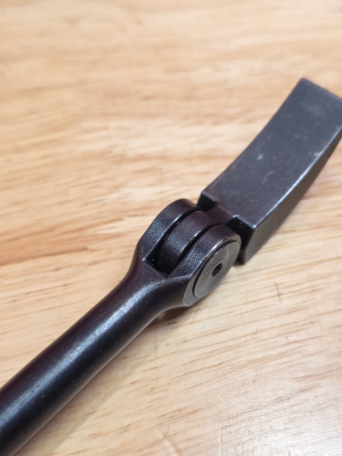Snap-on Tools PBMP8A Multi-Position Adjustable Head Pry Bar Heel Bar