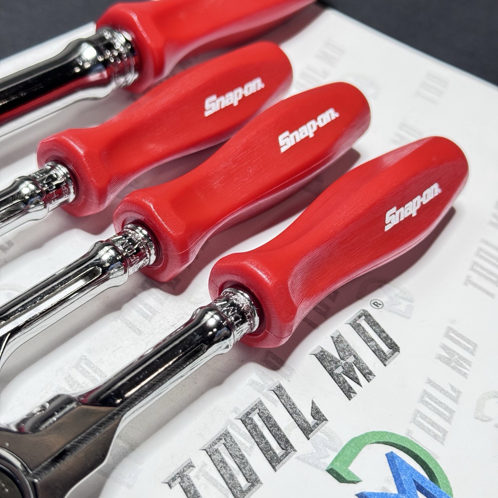 Snap-on Tools RARE RED 4pc Hard Handle Swivel Mixed Drive Ratchet Set FHCNFD72