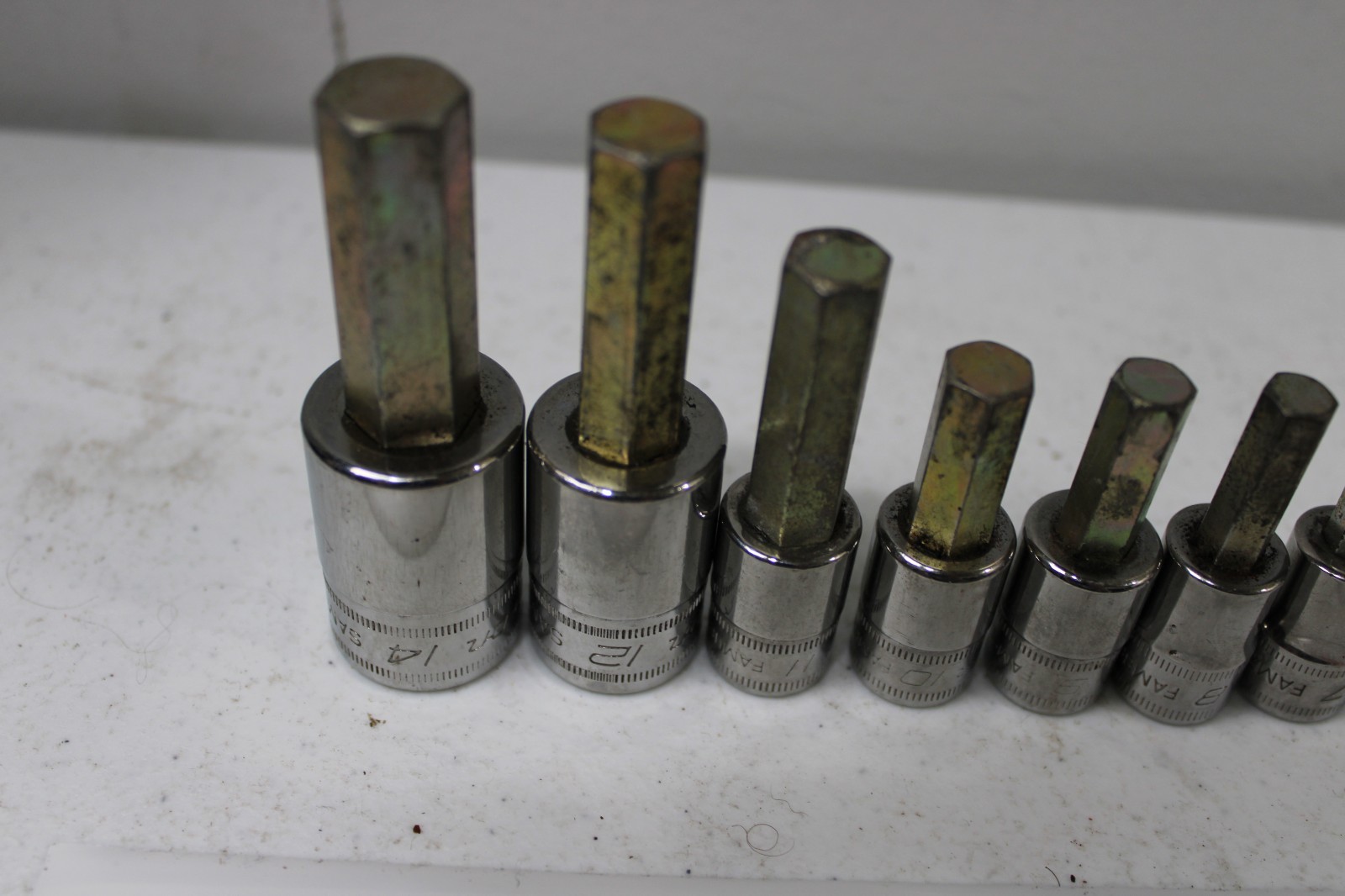 Snap On 9 pc Combination Drive Metric Standard Hex Bit Socket Set (2-10 mm)