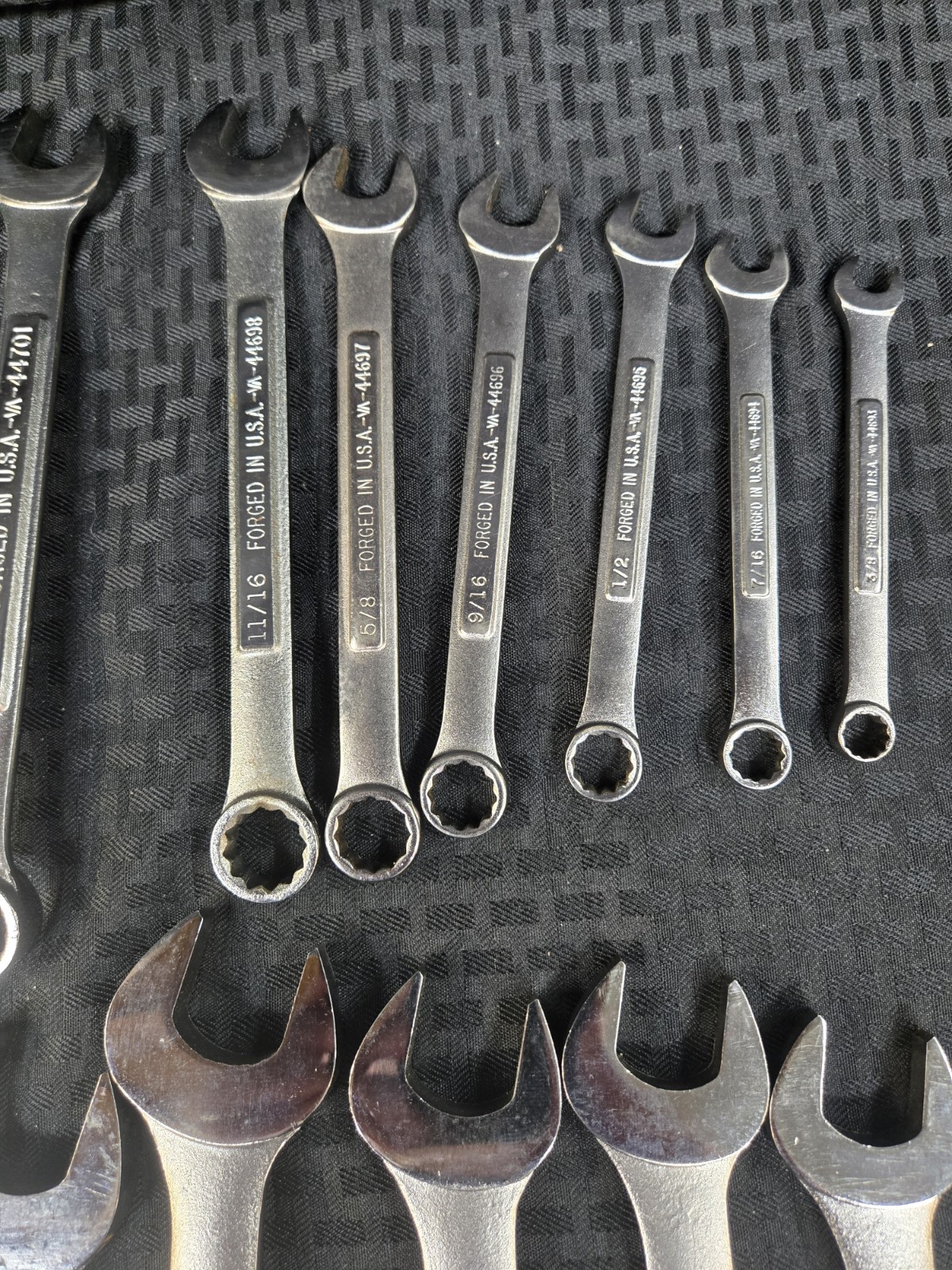 Craftsman SAE Combination Wrench Set, USA 13 pc 3/8 to 1-1/8″, and Thin Wrenches