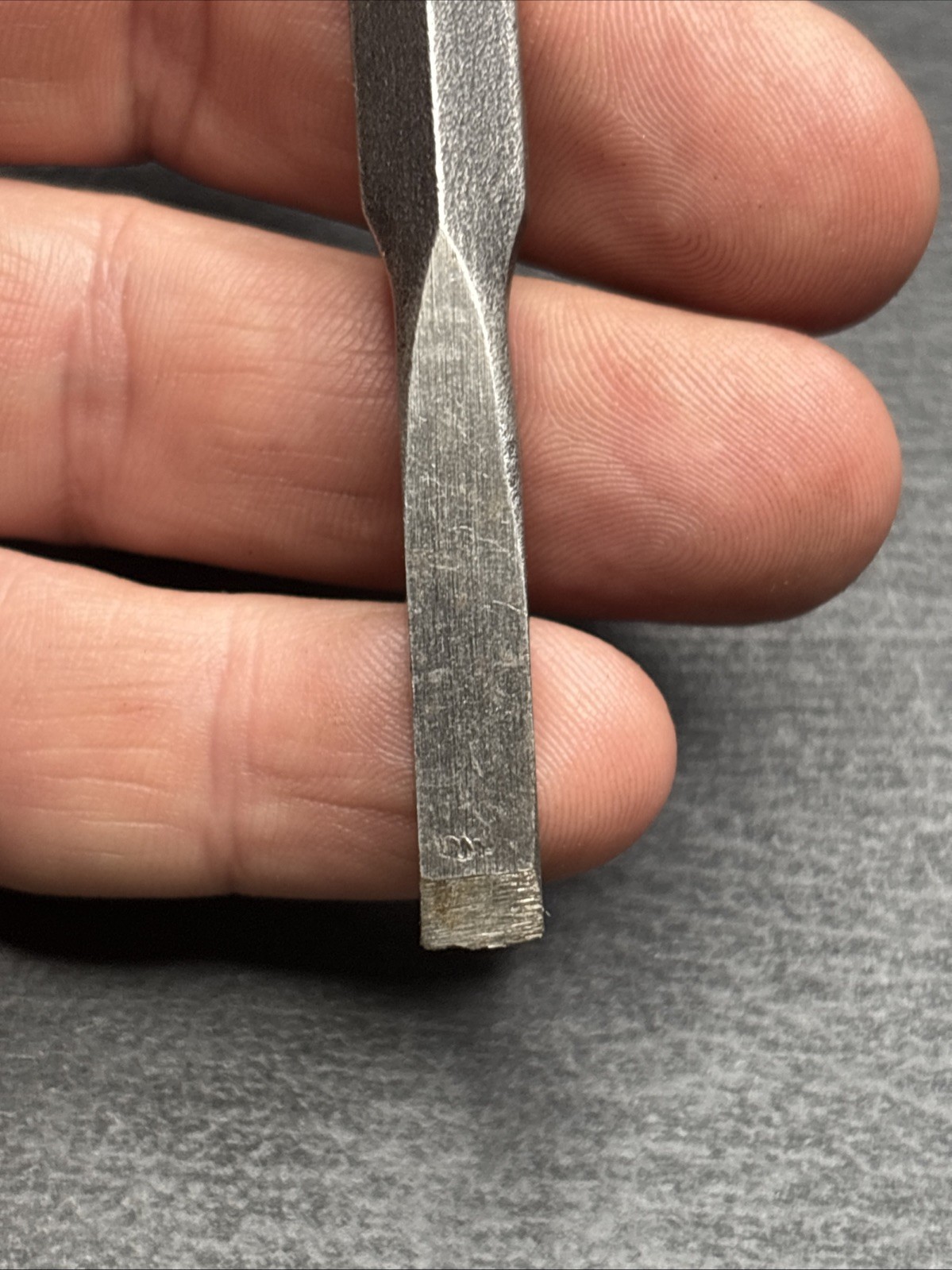 Mac Tools FCC8SS 1/4″ x 5″ Gouge Point Chisel USA