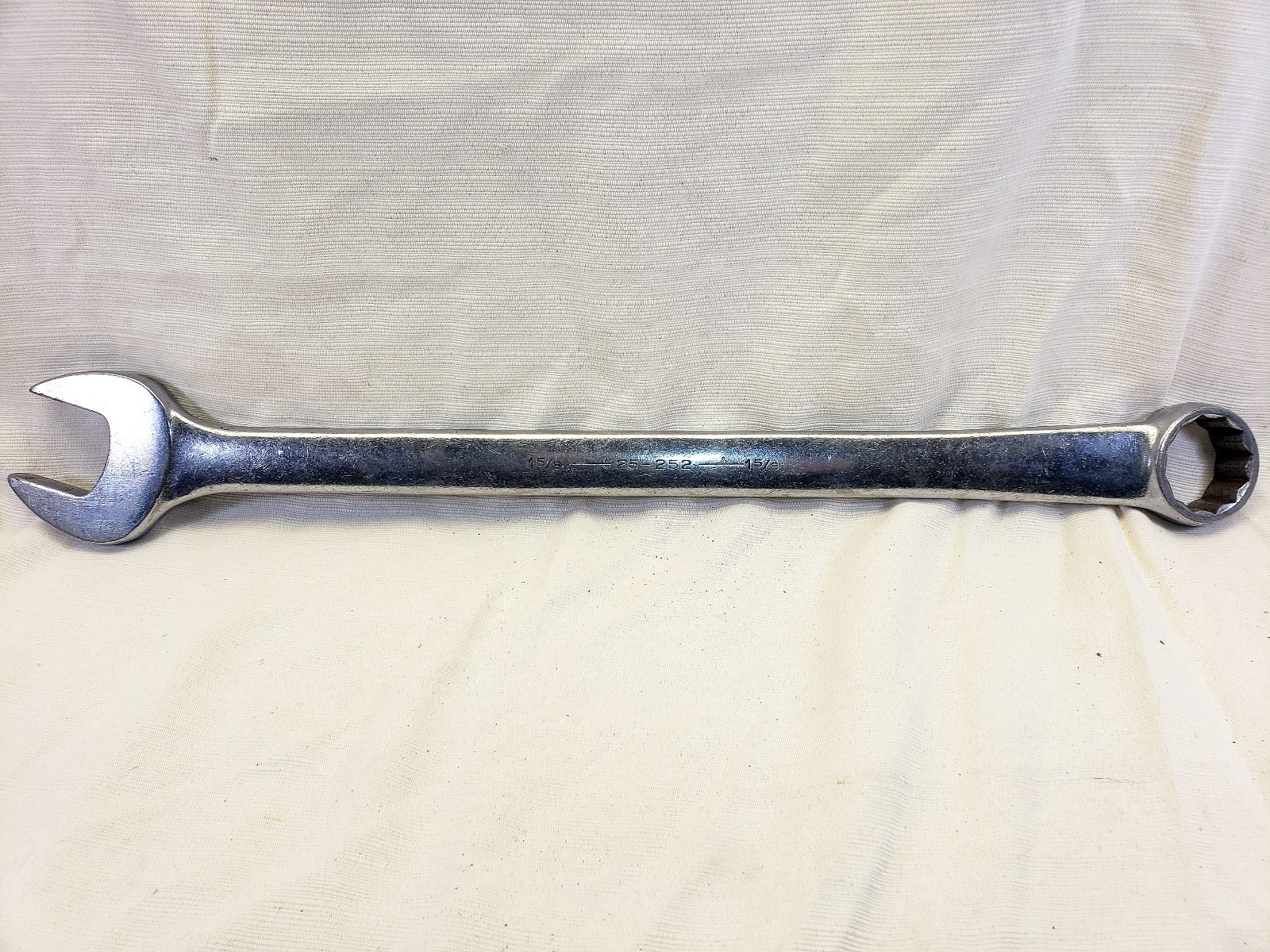ARMSTRONG TOOLS USA 25-252 Combination Wrench 1-5/8″ Armaloy 12-Point Chrome