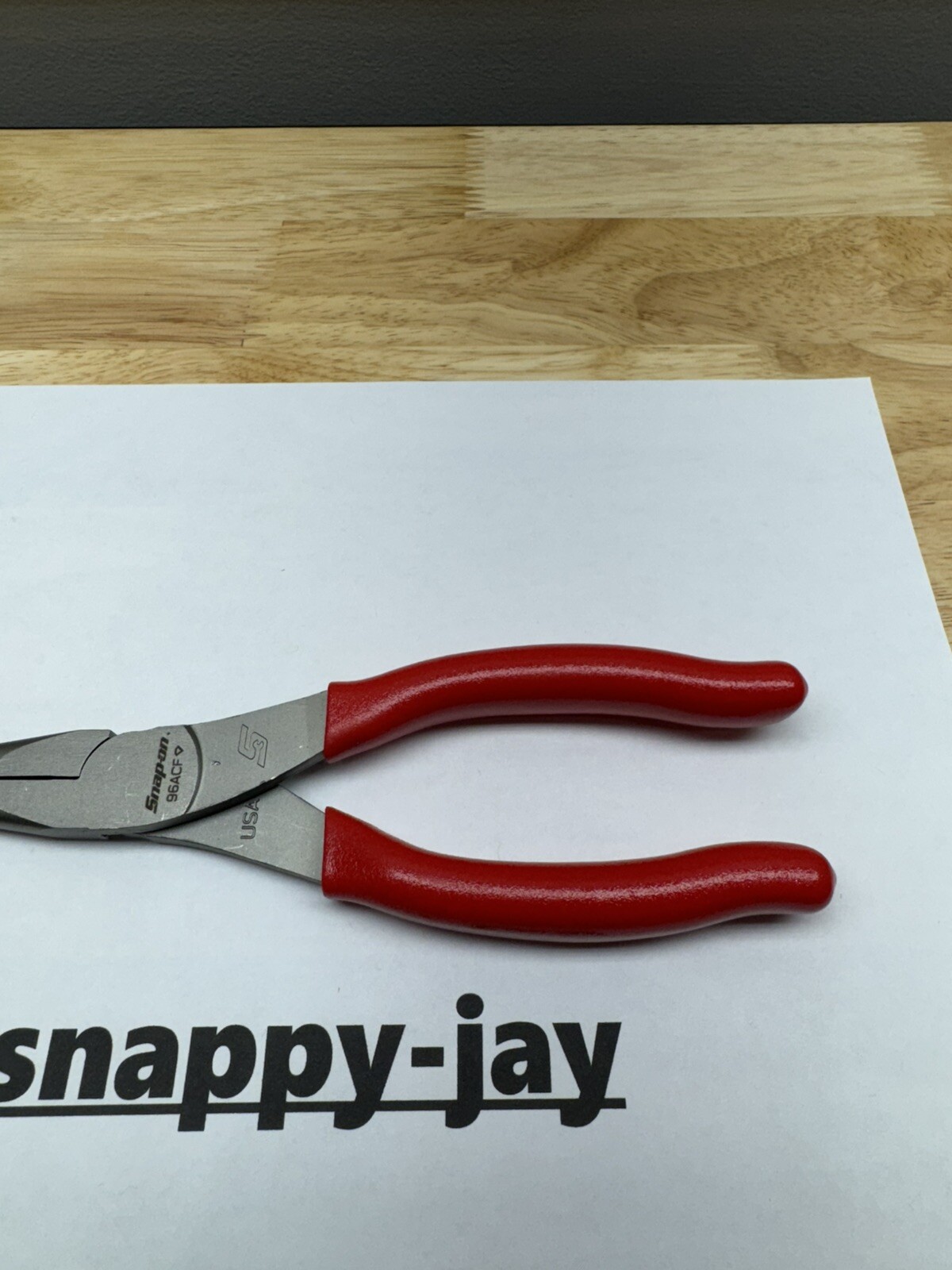 Snap-on Tools USA NEW RED 8″ Talon Soft Grip Needle Nose Pliers 96ACF