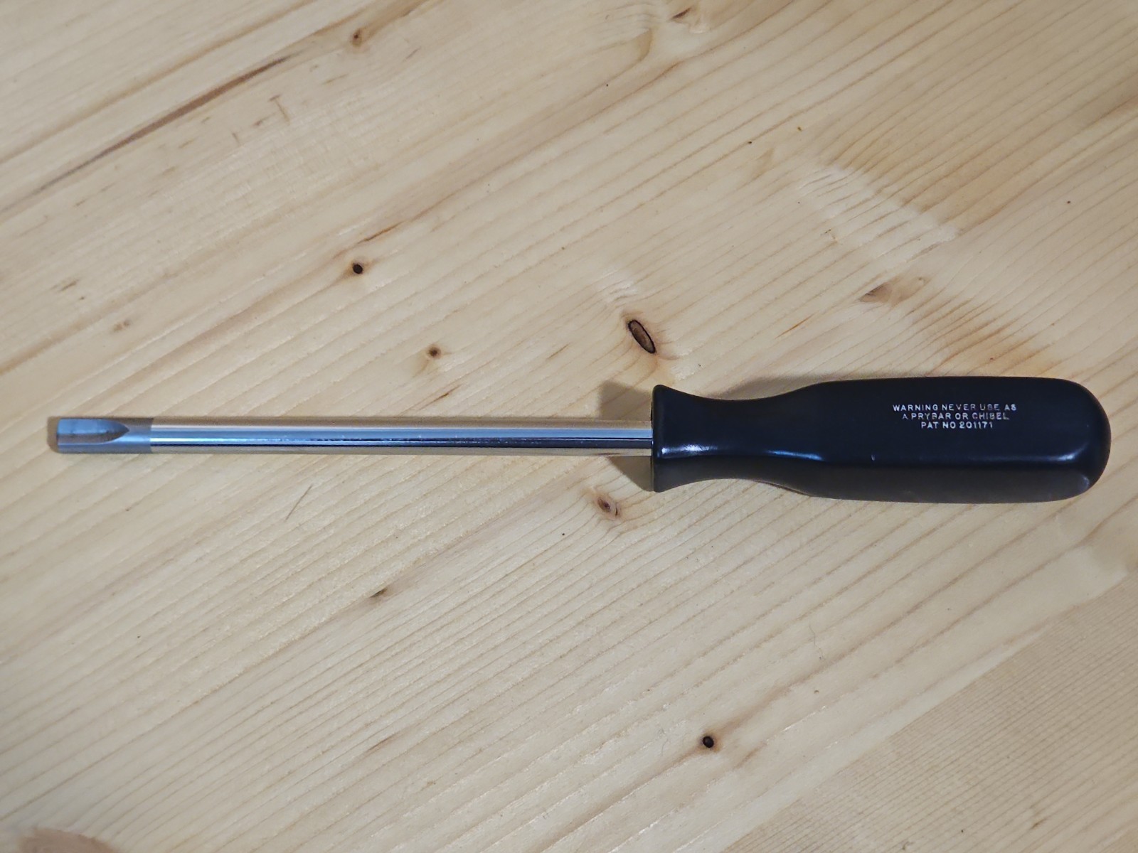 Snap-on Tools SSDC-12 3/8″ Clutch Tip Black Hard Handle Driver Screwdriver USA