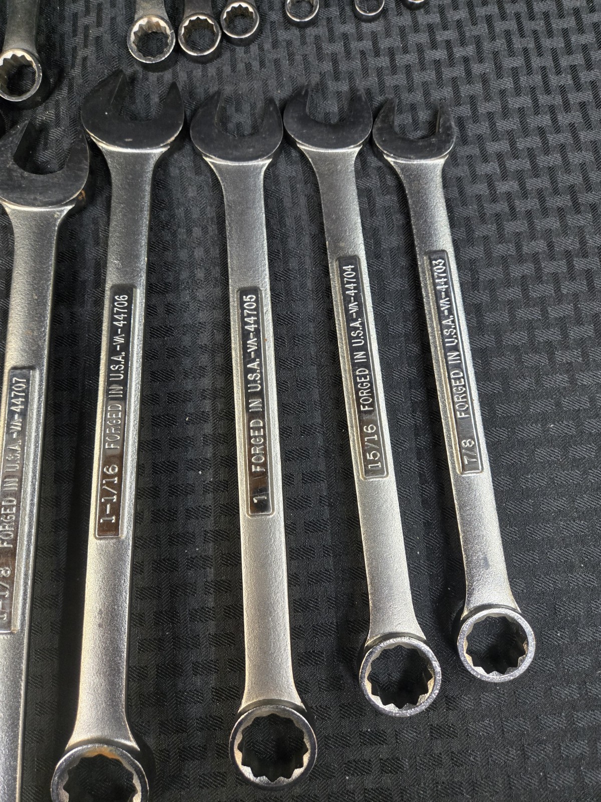 Craftsman SAE Combination Wrench Set, USA 13 pc 3/8 to 1-1/8″, and Thin Wrenches