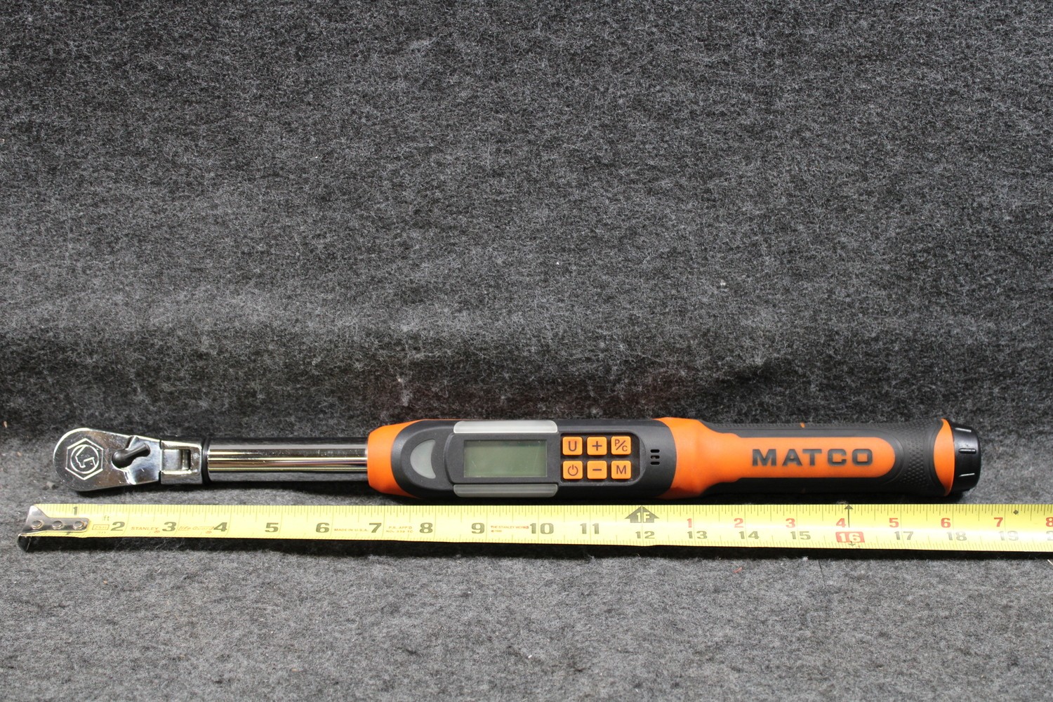 Matco Tools ETWB100FKBM 3/8″ Digital Torque Wrench 10-100LB/FT (463918)