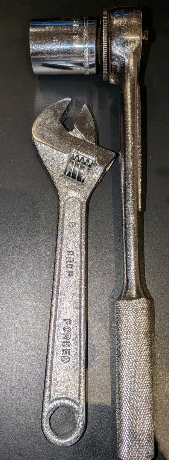 Lot of 3 ~ EASCO 1/2″ Ratchet 731111, w/ 1″ Socket, & 8″ Adjustable Wrench