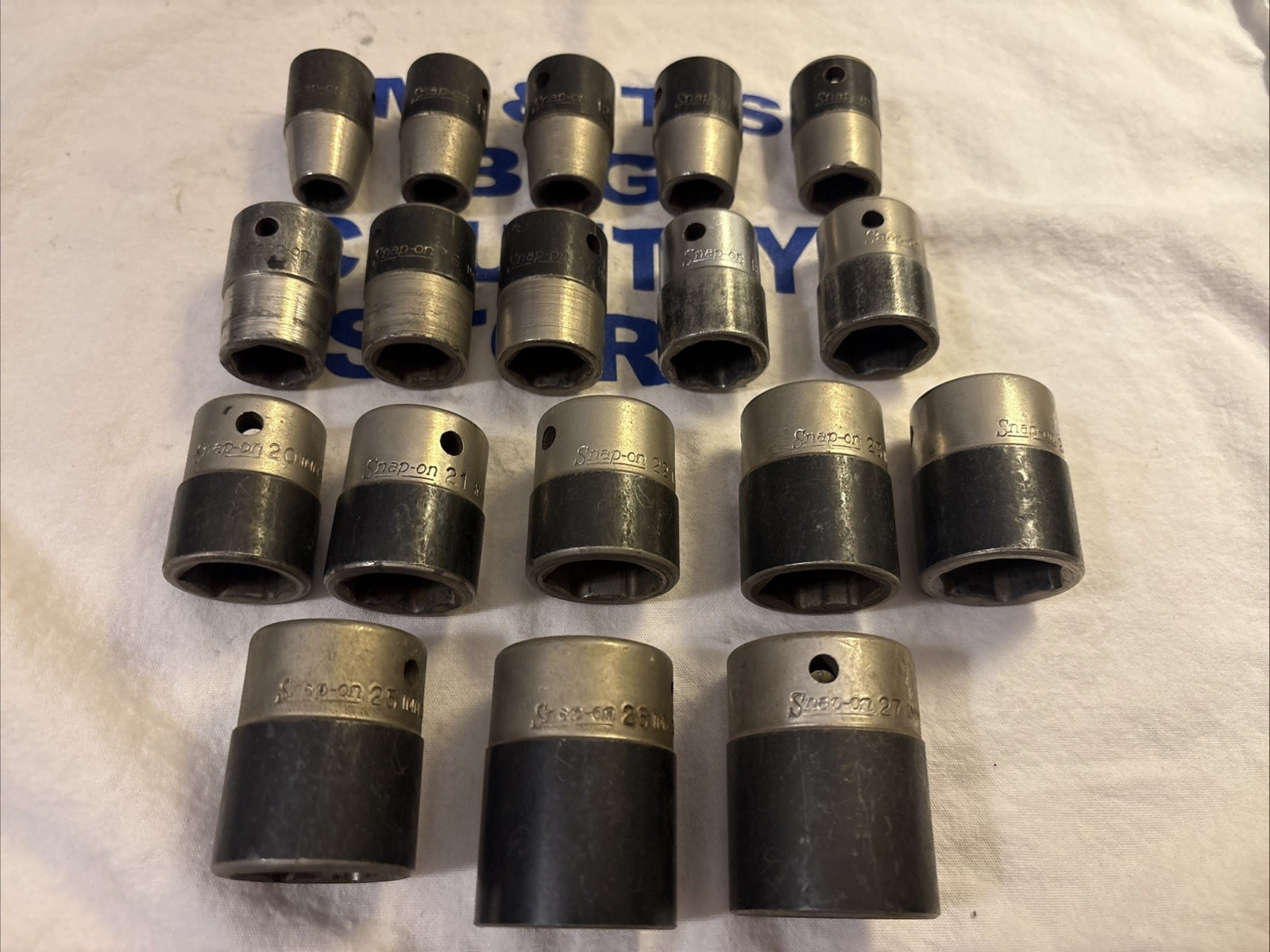 Snap-on Tools USA 1/2″ Drive 18pc 6pt Metric 10mm-27mm Shallow Impact Socket Set