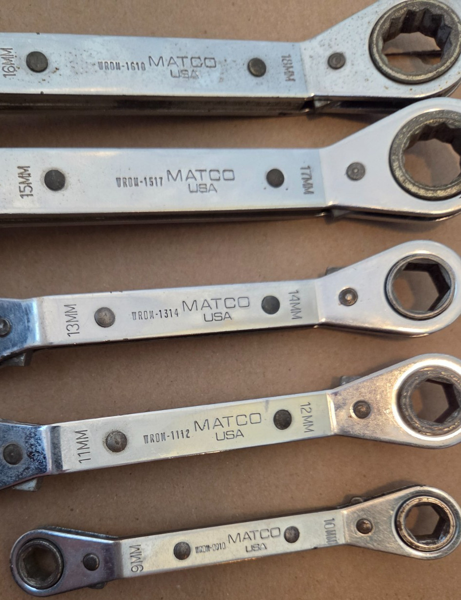 MATCO WRDM 5 PIECE METRIC RATCHET BOX END OFFSET WRENCH SET 9MM THROUGH 18MM