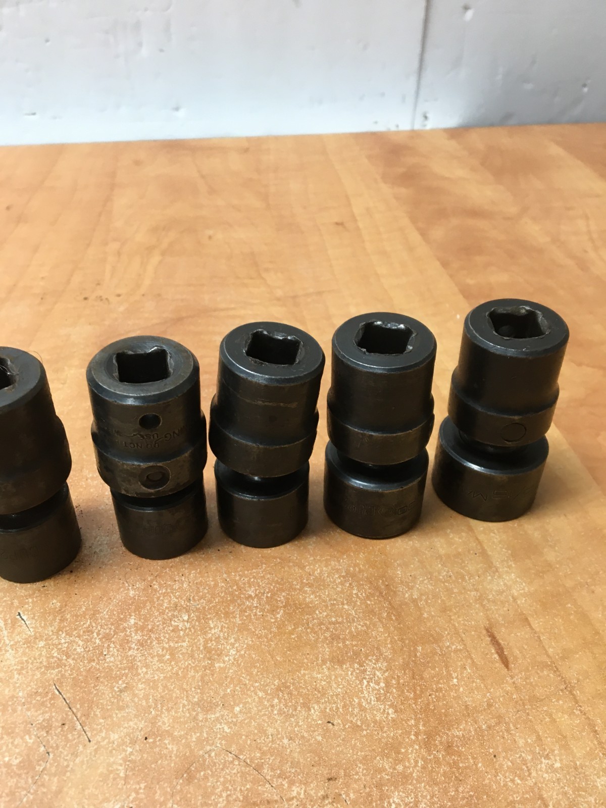 Matco Tools 7 Piece 6 Point 1/2″ Drive Swivel Impact Socket Set SAE 7/16-15/16″