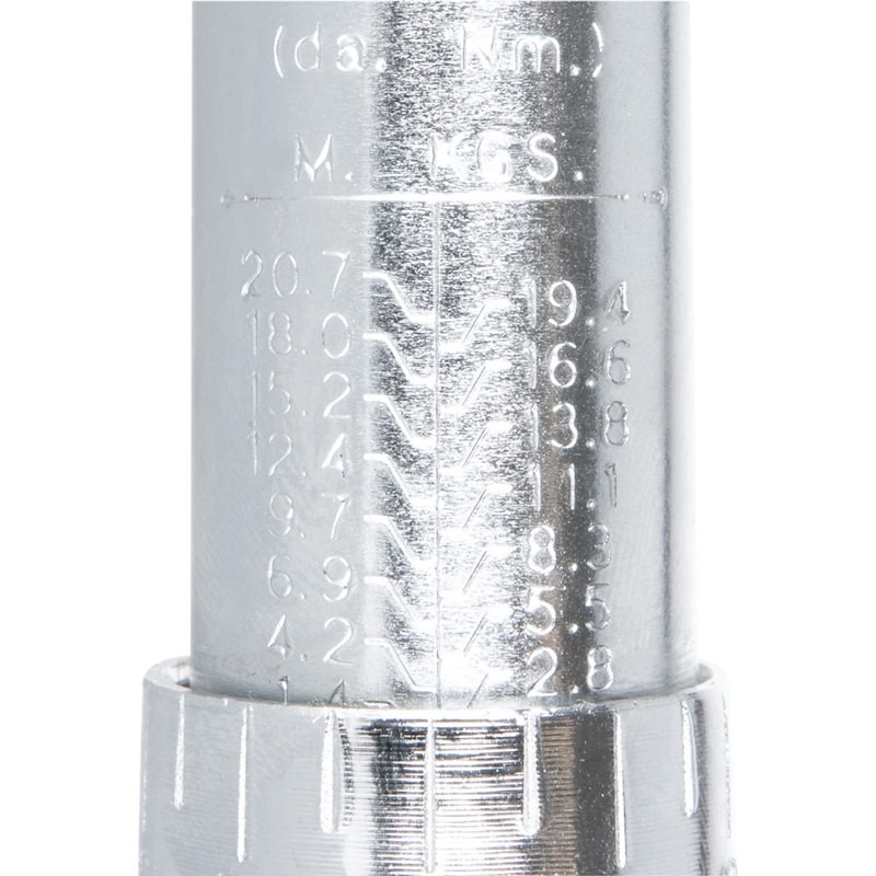 Performance Tool M200DB Torque Wrench; Clicking Type; 1/2 Inch Drive; 10-150 Foo