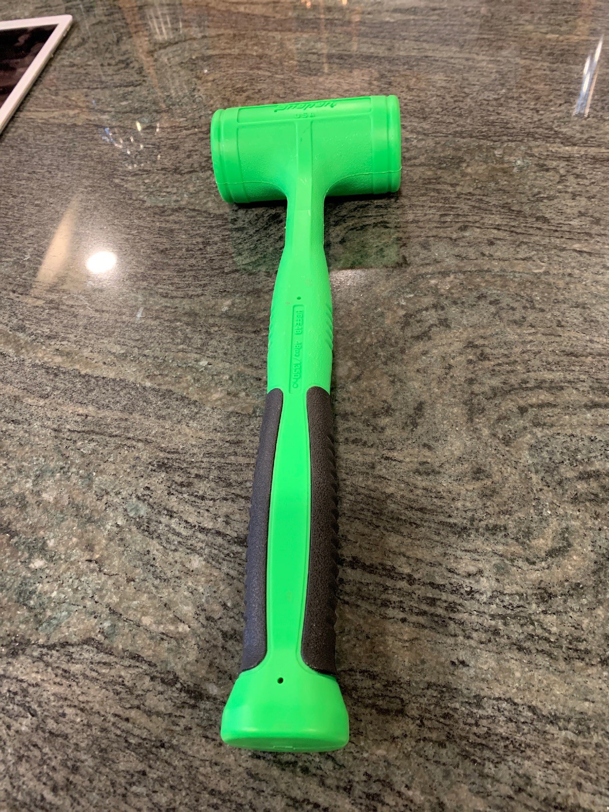 Snap-On hbfe48 48 ounce soft grip dead blow hammer green