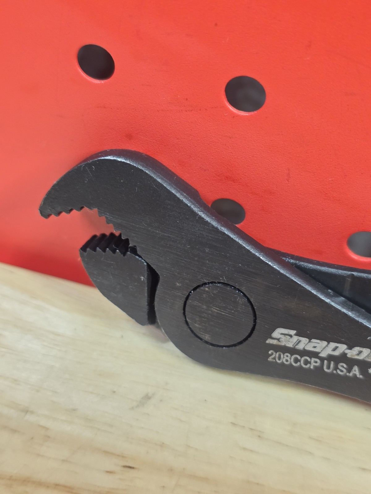 Snap-on Tools 208CCP RED Grip Angle Nose Battery Terminal Pliers LIGHTLY USED