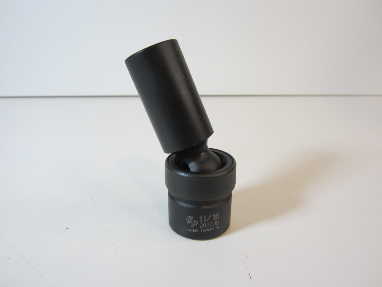 GP 2022UD 11/16″ 1/2″dr. 6pt. Universal Deep Socket Grey Pneumatic NEW