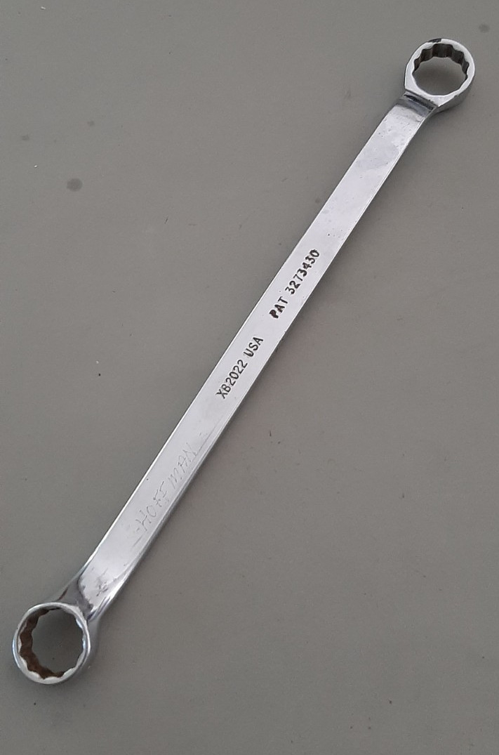 Snap-on Tools USA XB2022 5/8″ x 11/16″ 12pt Point Offset Box End Wrench 614