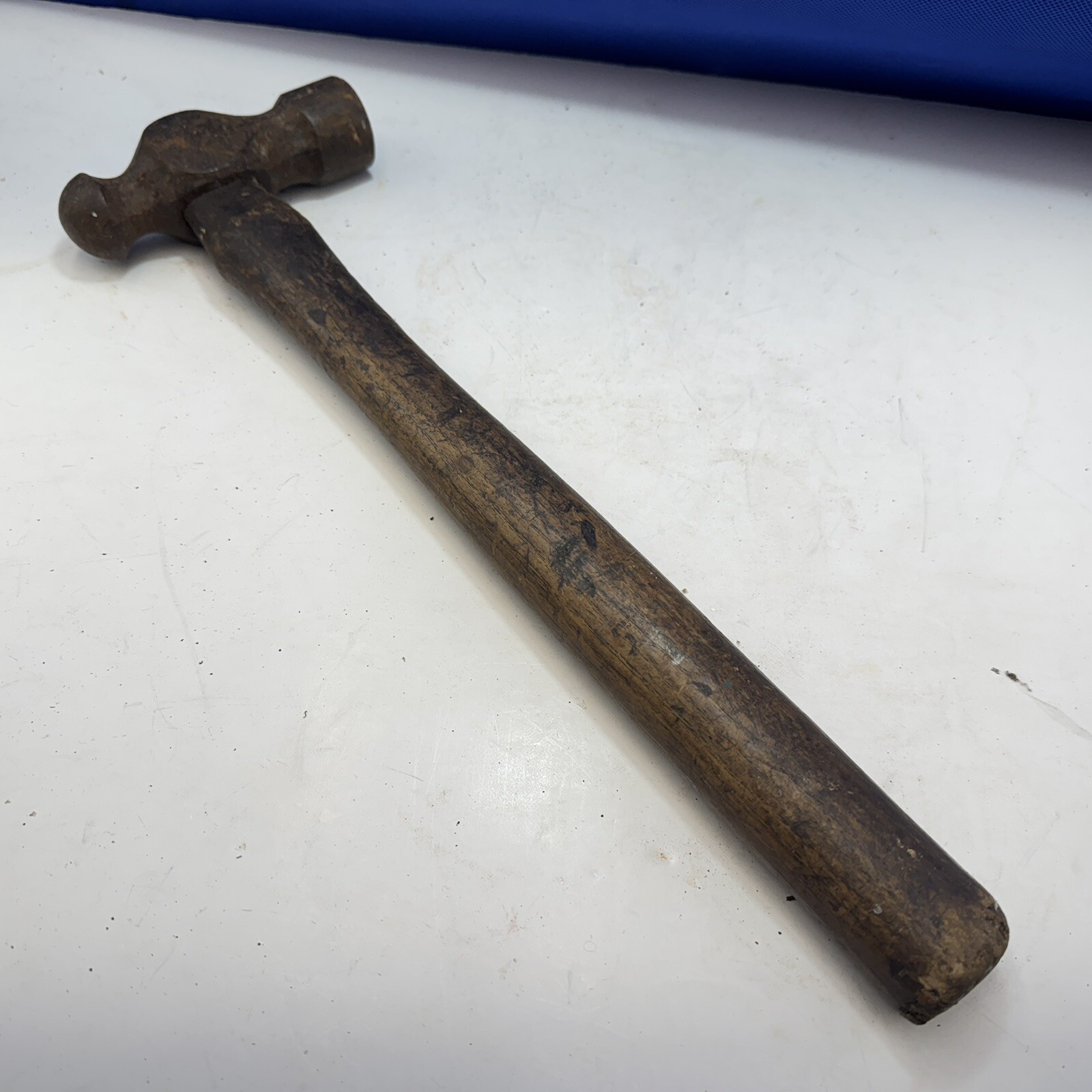 Ball Pein Hammer 900g 15″ Hickory Shaft Vintage Reclaimed Tools Carpentry