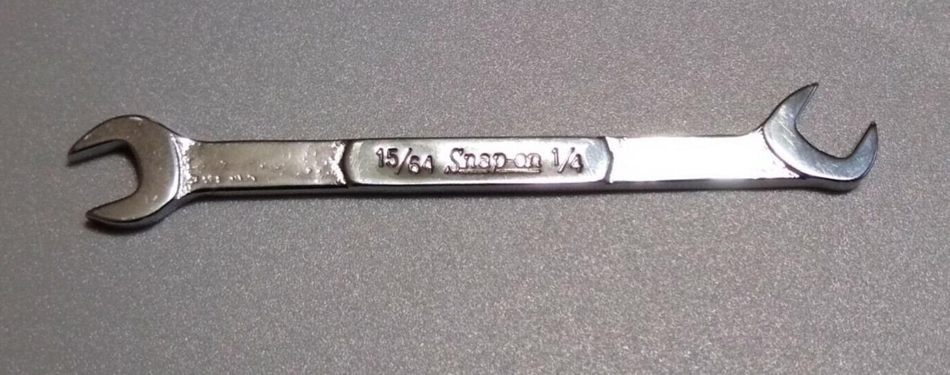 Snap-On DS1516, 15/64″ X 1/4 Mini 4 Way – Angle / Mini Wrench, 3.25″ Long.