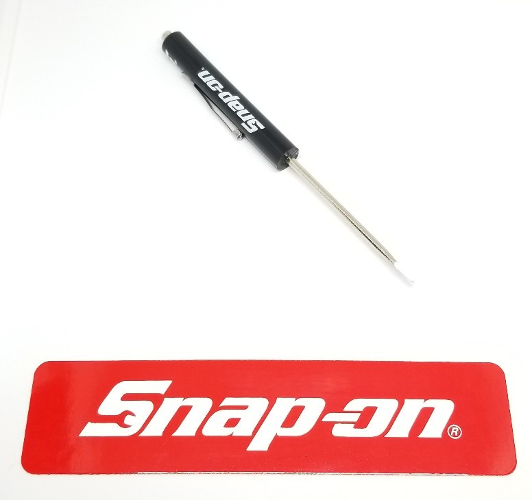 2 Black Snap on tools screwdrivers per order . pocket screwdriver . magnet end