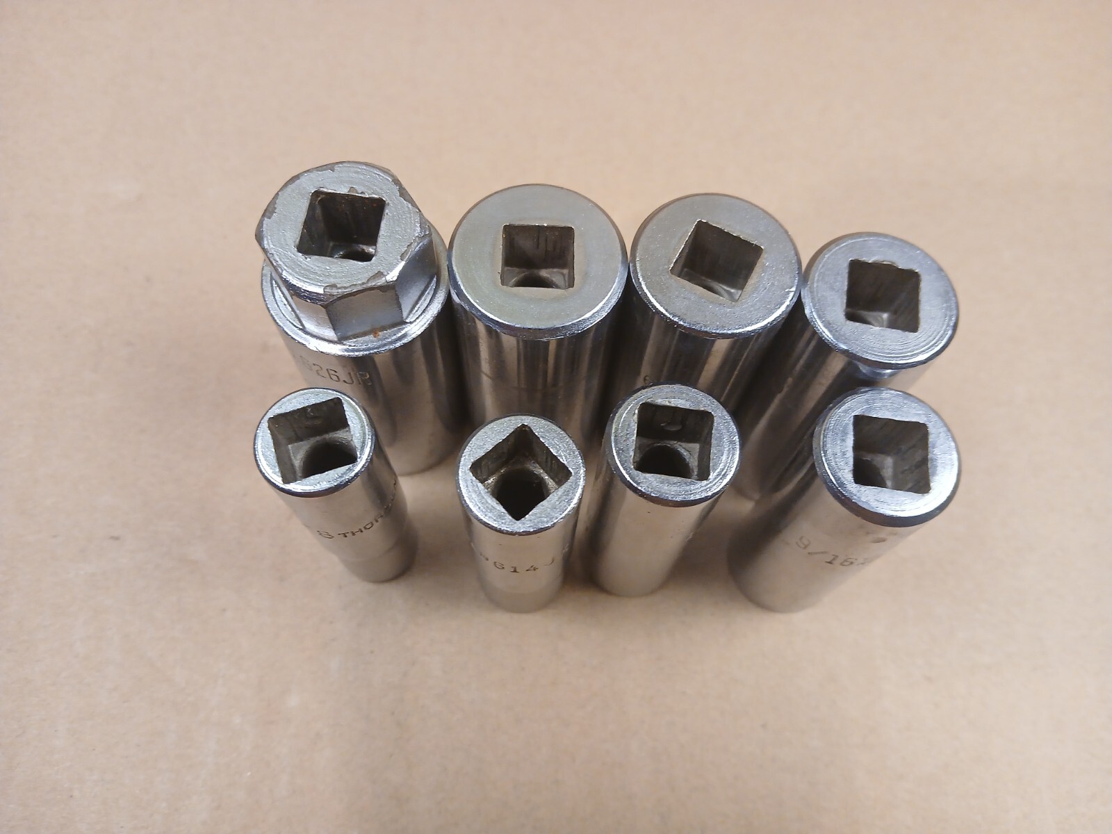 Thorsen Tools 3/8″ and 1/4″ Drive SAE Socket Set 12 Point & 6 Point Incomplete