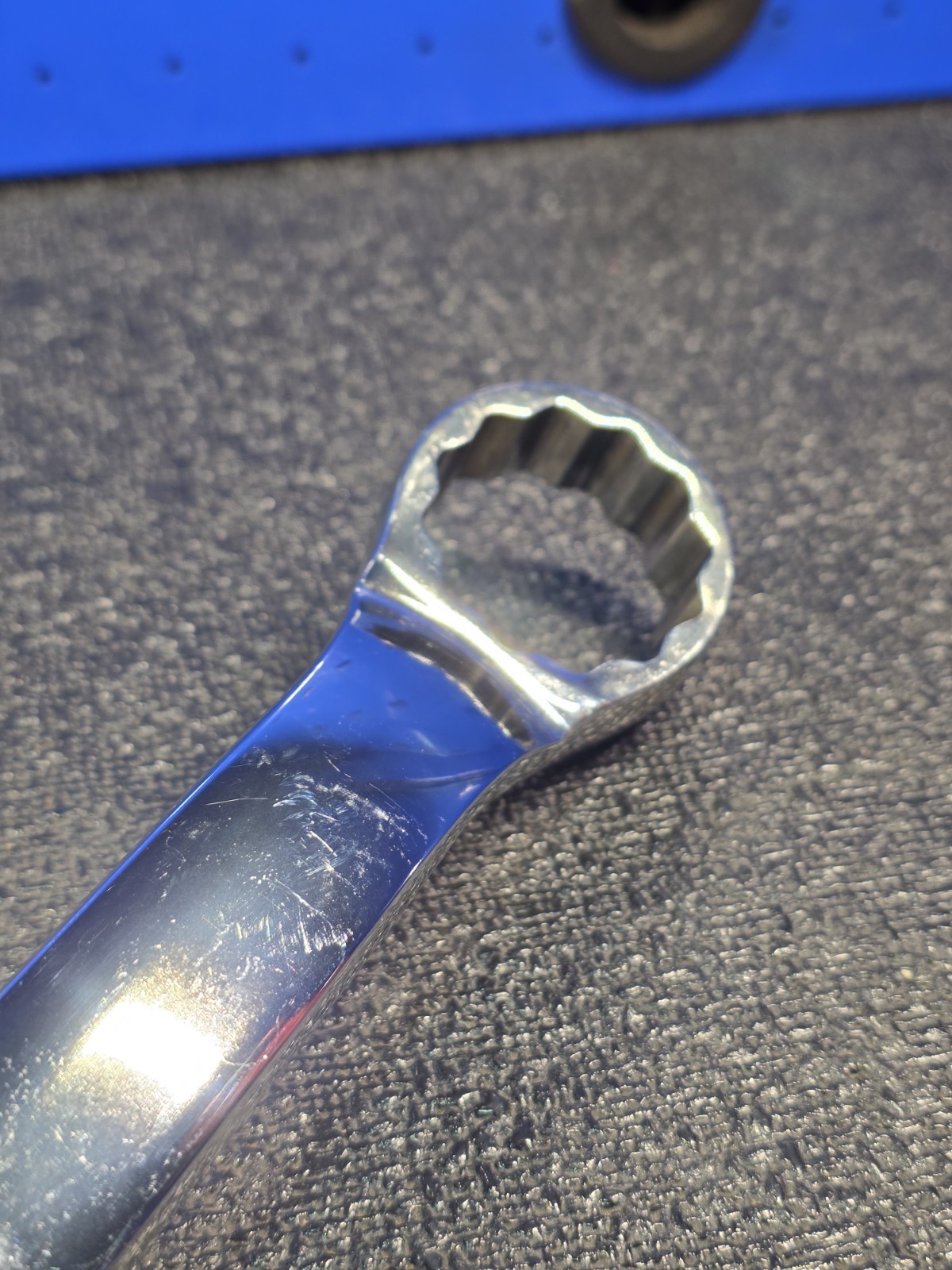 Snap-on XB4042A 1-1/4″ x 1-5/16″ 10° Offset Double Box End Wrench See Details