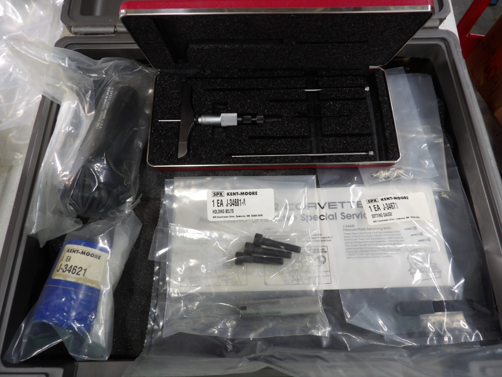 KENT MOORE TOOL J-34752 CORVETTE AUTOMATIC OVERDRIVE TOOL KIT-Sold As Is