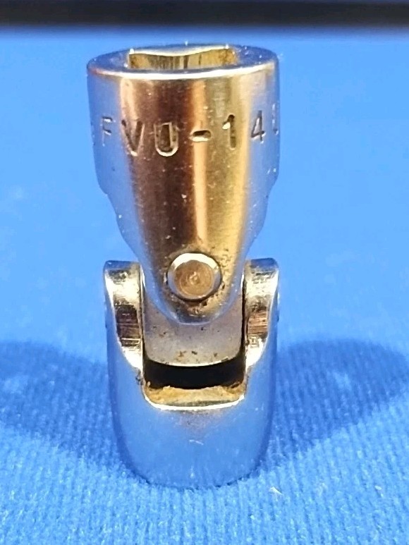 SNAP-ON FVU-14 3/8 Drive SAE 7/16 12 Point Swivel Universal Joint Socket