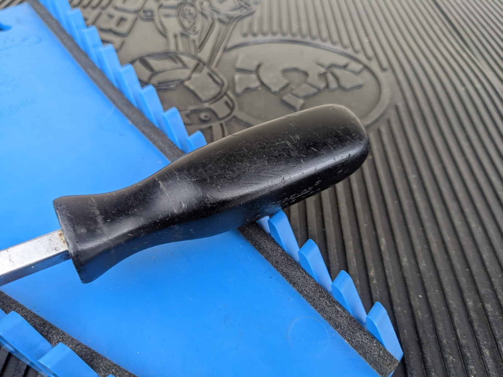 #ba976 SNAP-ON TOOLS 5/16″ FLAT TIP SCREWDRIVER BLACK HANDLE SSD 46 – SLOTTED