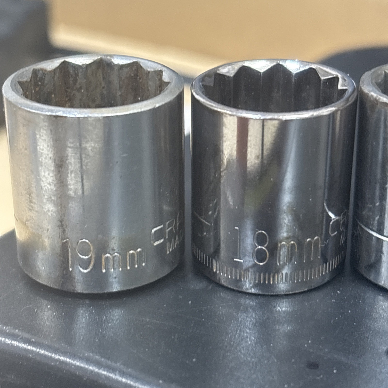 Vintage Craftsman Metic 10 Piece Socket 12 Point 3/8″ Drive Set 10mm-19mm USA