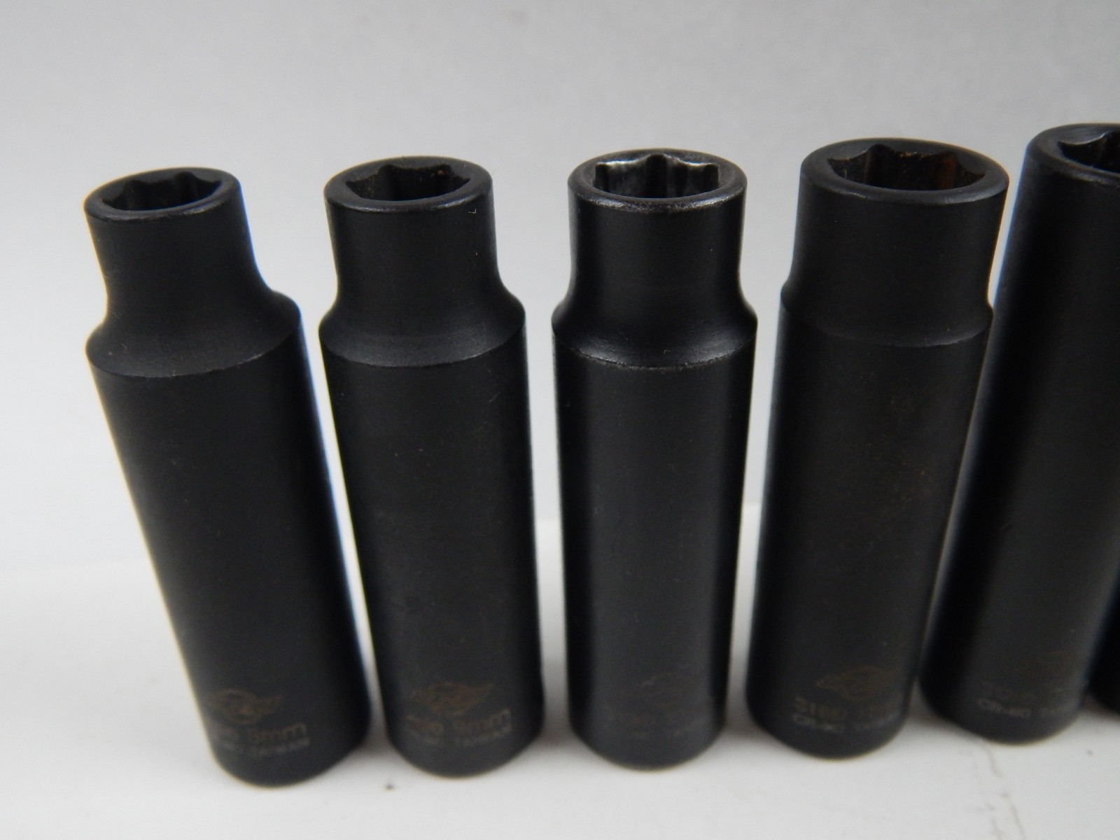 Sunex 3/8” Drive Deep Impact Socket Set 5/16” to 1” SAE & Metric 8mm-22mm 23pc*
