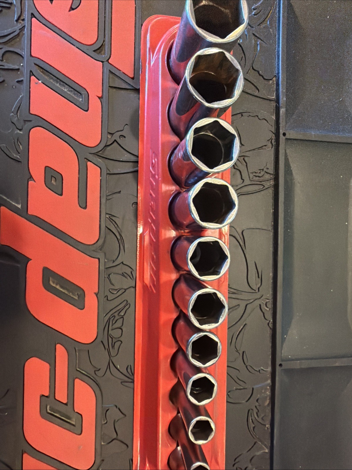 Snap On 11pc 3/8 Drive Socket Set Deep Well 6 Point SAE W/ Magnetic Tray
