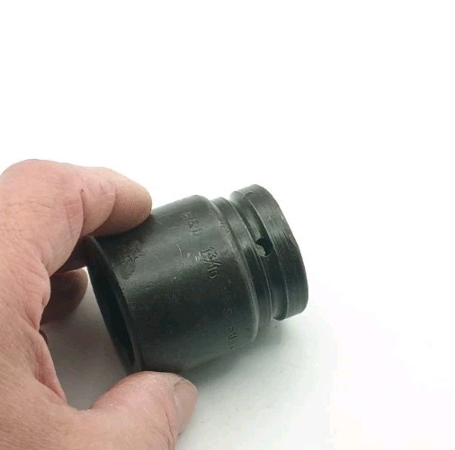 B&D Socket 38325 with 3/4” Drive 6 Point 1-3/16″ Size Tools