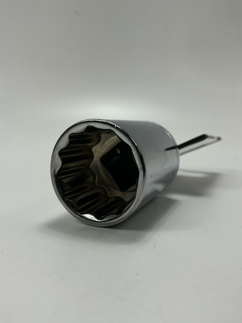 TEQ TP80766 1/2″ Drive, 12-Point Socket 13/16″ SAE