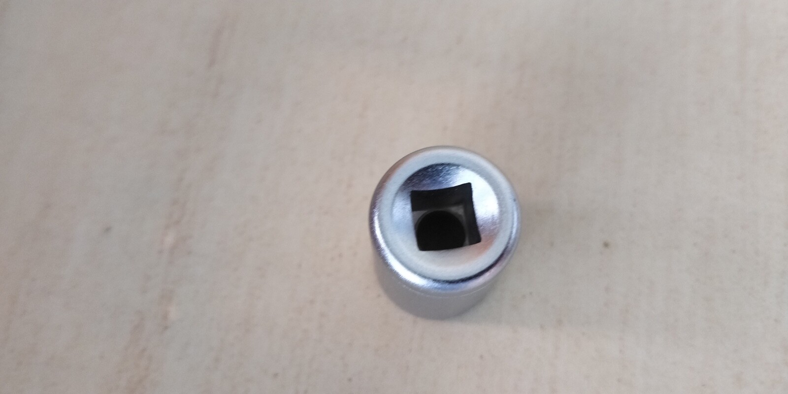 12 Pieces — Metric Socket Set — 4mm through to 13mm — 1/4″ Drive -6 Point
