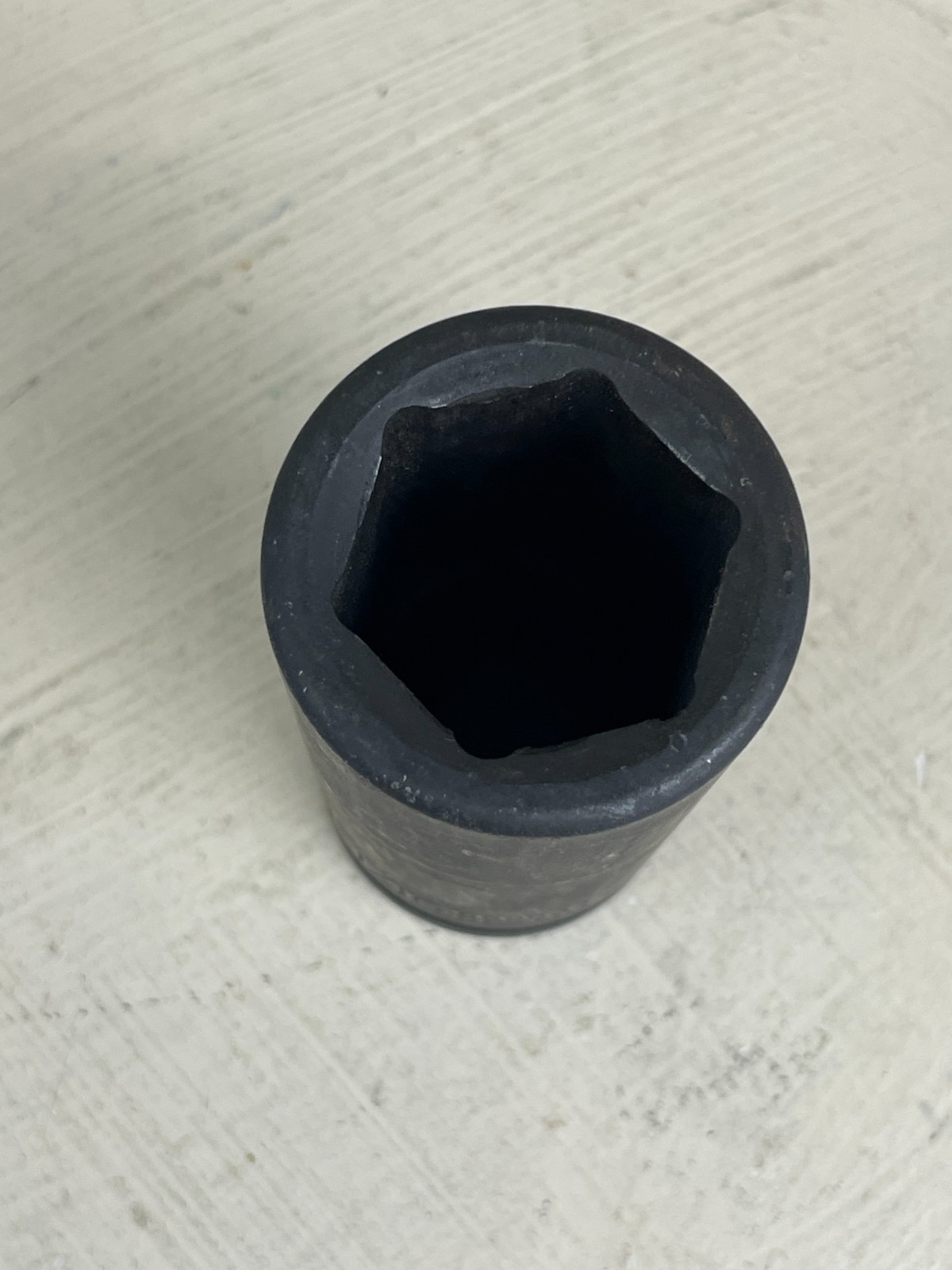 Heavy Duty Deep Impact Socket High Torque Applications 1-1/16 Inch 669534