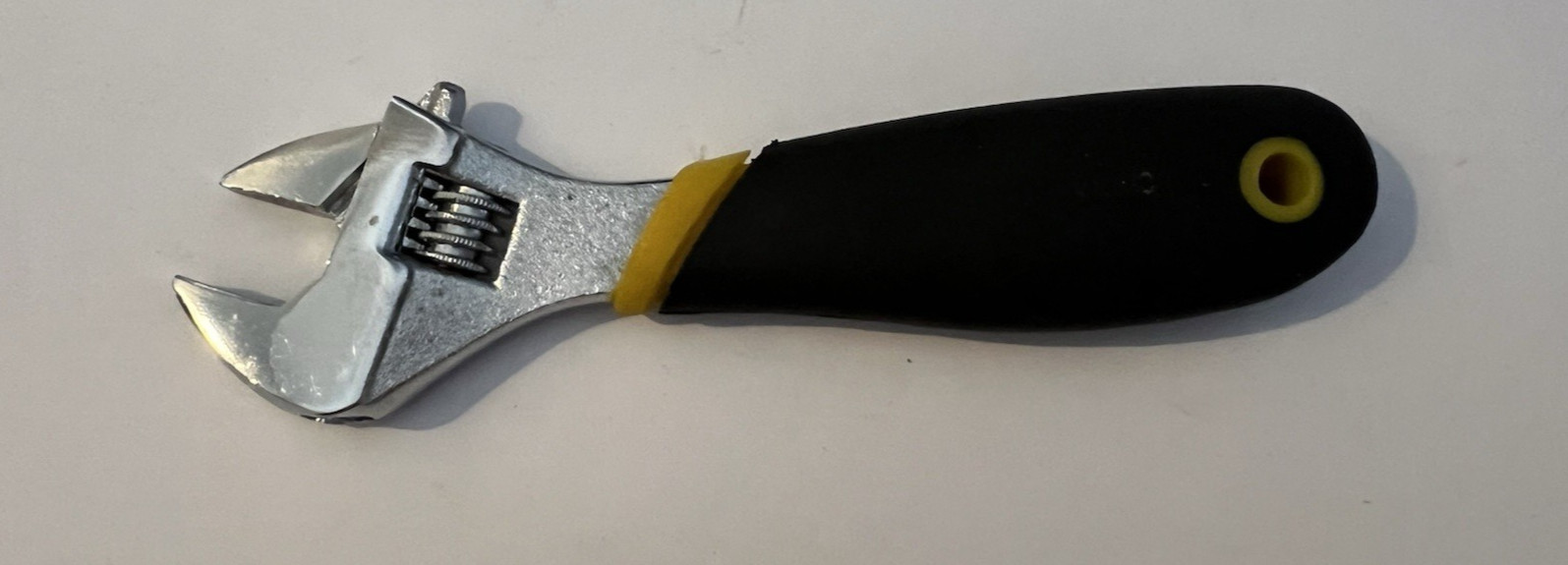 Adjustable Wrench Unbranded 6″ Cushioned Handle Black Yellow